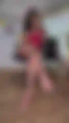 Tatted Baddie looking for some juicy cock Latina, curvaceous, big tits