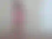 Modellista di bikini e stuzzicante.