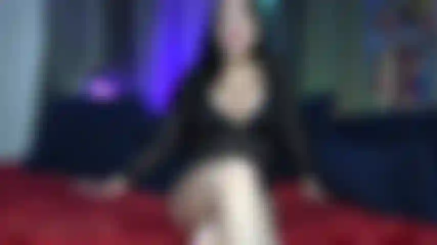 Sei stata messa in castità e costretta ad adorare il mio culo.