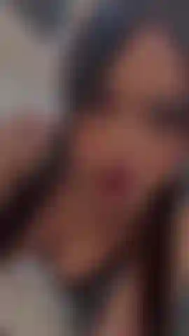 The pantyhose are so see-through