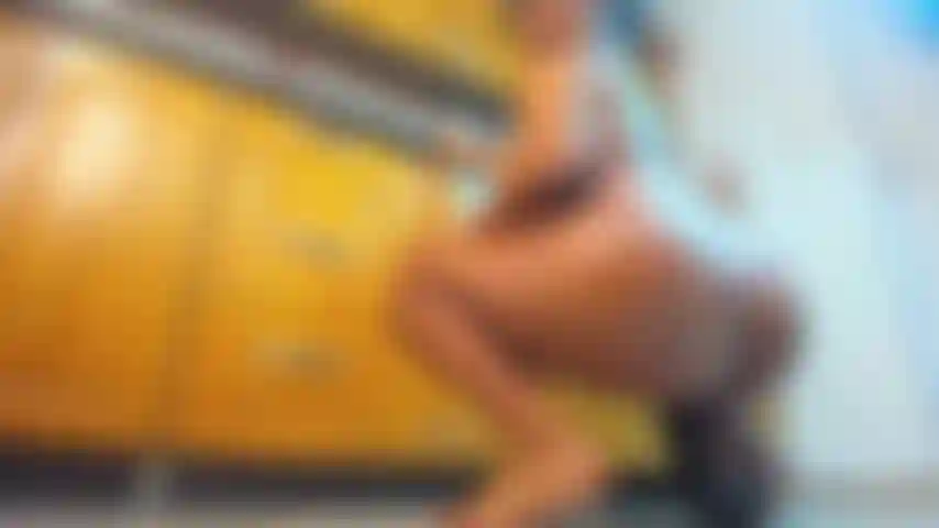 Cavalca il mio enorme dildo.