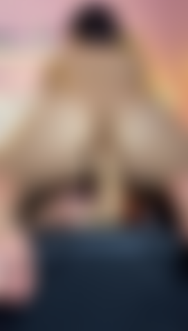 Pronta a sistemarti il ​​cazzo.