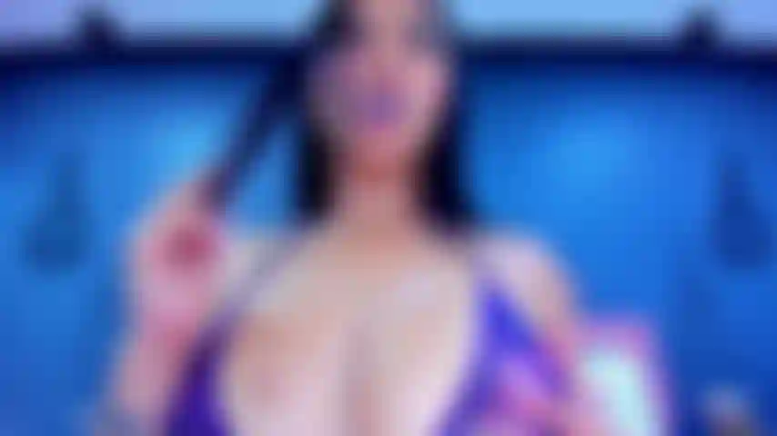 You like a sexy girl with a naughty mind ''