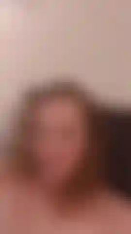 Showing off new toy sitting pretty in this pretty pussy