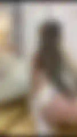 Gola profonda_saliva e pompino sciatto.