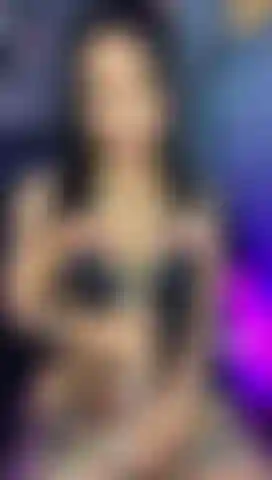 Succhia questo grosso cazzo.