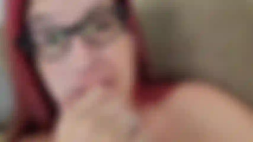 Viste estremamente ravvicinate delle mie areole scure incinte! Li faccio diventare rugosi e vivace e ne mostro ogni singolo piccolo dettaglio in questo video! Tante belle viste super ravvicinate con tonnellate di dettagli! 37 Incinta di settimane.