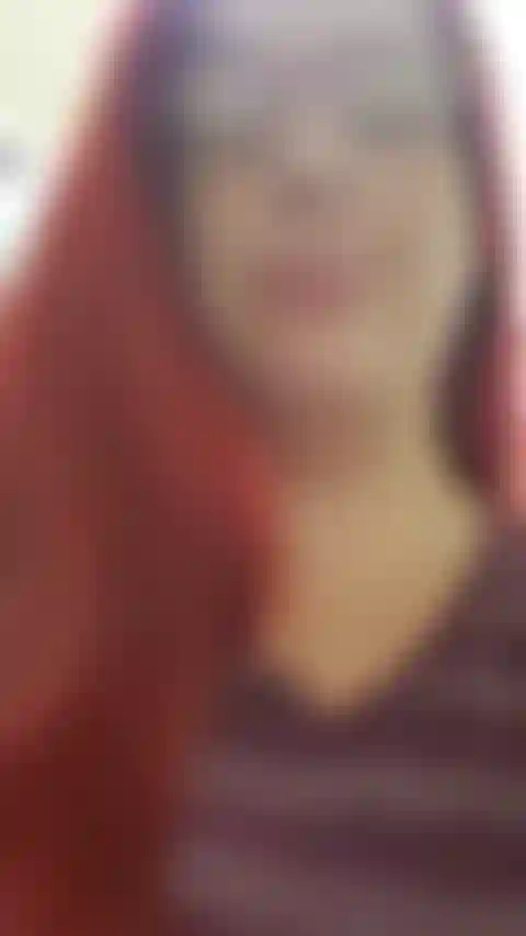 Misuro le mie areole e parlo di quanto sono grandi, se ti piacciono le mie areole e vuoi vedermi mentre le misuro e ne parlo, allora ti piacerà questo video audio!