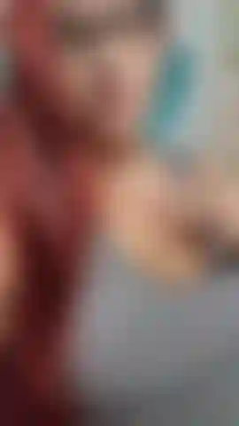 Avevo una cotta per te 10 anni fa e quando l'hai scoperto mi hai fantasma! Vieni da me e ti stuzzico con il mio corpo dopo che ti ho sorpreso a strisciare su di me, e assicurati di mostrarti esattamente quello che ti sei perso e che non potrai mai avere! 23 Incinta di settimane.