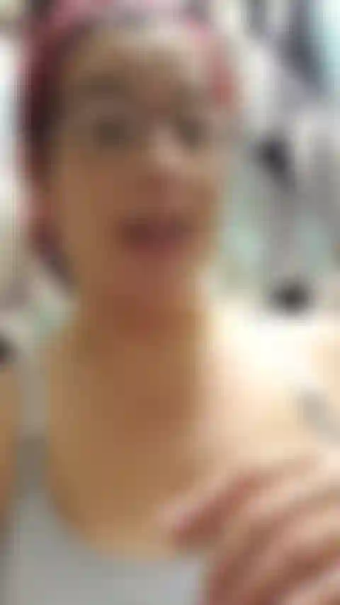 Sono riuscito a ottenere un ultimo aggiornamento della pancia prima di scoppiare! Questo include le mie misure finali della mia pancia. Ho registrato questo proprio a 40 settimane, triste vedere la pancia andare! Goditi la mia grande pancia incinta con me ancora una volta! - Audio!