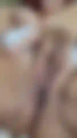 Ero di umore perverso e volevo venire di nuovo, quindi questa volta ho messo il mio vibratore dentro di me e mi sono scopato la mia figa bagnata e cremosa con l'atmosfera al massimo finché non ho sbattuto di nuovo! ( Audio).