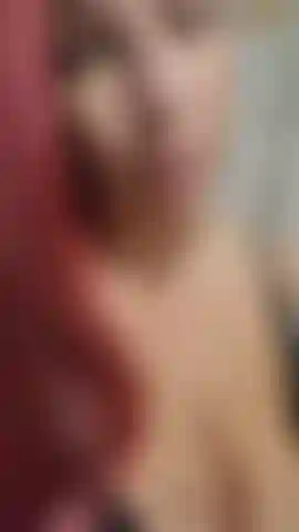 Mi spoglio e mostro il mio corpo incinta, poi mi infilo le mutandine nella figa più che posso! Li tiro fuori alla fine e ti faccio vedere quanto sono cremosi dalla mia figa incinta! Non indovinerai mai quanto sono diventati cremosi! 24 Settimane!