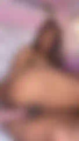 Sono così bagnata e pronta per te, mia cara!