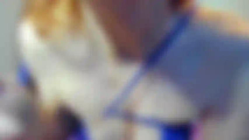 Ho fame vieni a darmi il tuo sperma.