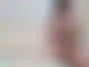 Ti sorprendo a spiarmi mentre mi spoglio a casa tua e mi fa venire caldo e arrapato. Mi spoglio e vengo 3 volte e divento super cremoso. Questo è un video personalizzato per kenn.