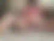 Avevo sete di una buona sborra così ho infilato il mio butt plug a coda di volpe dentro il mio culetto stretto e ho iniziato a fottermi la figa stretta con il mio dildo. Vengo 3 volte! 1 È un primo piano ;).