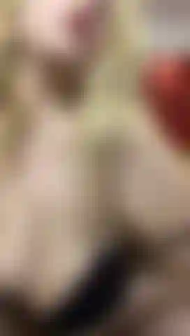 Un culo grasso e una provocazione bollente.