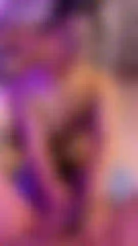 Un fantastico pompino con tantissima saliva.