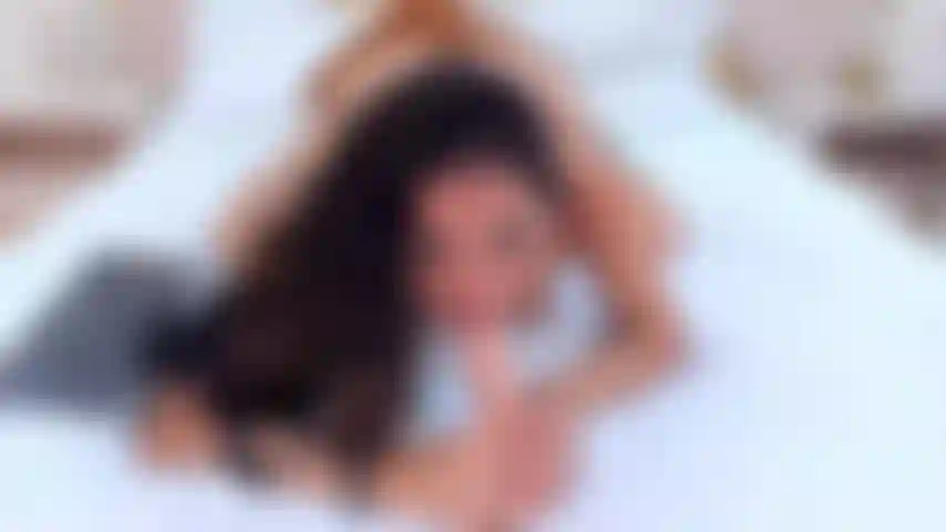 Provocative looks, promising lips, and a body that knows exactly what you want to see. Press play and let your curiosity take you further...