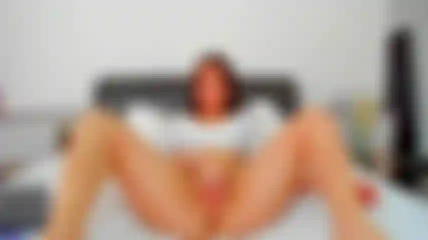 Vuoi vedere come tocco il mio delizioso cazzo?