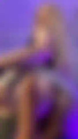 Dildo teaseng explicit video