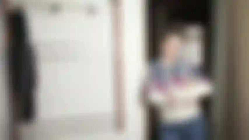 Seduzione sul tapis roulant di una tettona sfasciafamiglie.