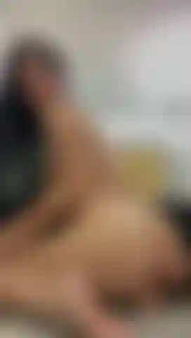 My pussy senses the tension in the air and responds 🔥