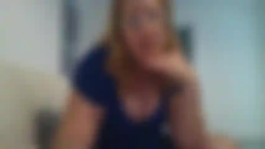 Mi masturbo con Lovense nora.