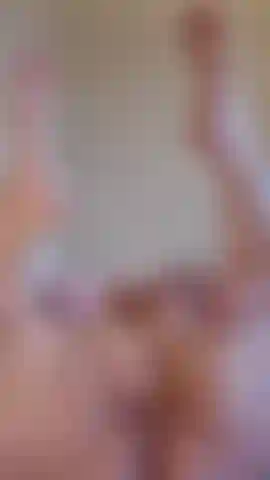 Multiple orgasms while rubbing my clit with my pretty toes in your face 😋