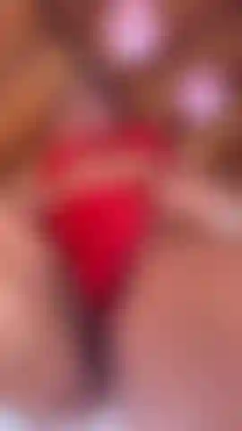 Guarda com'è fatta questa figa.