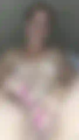 Vieni vicino alla mia figa orgasmica.