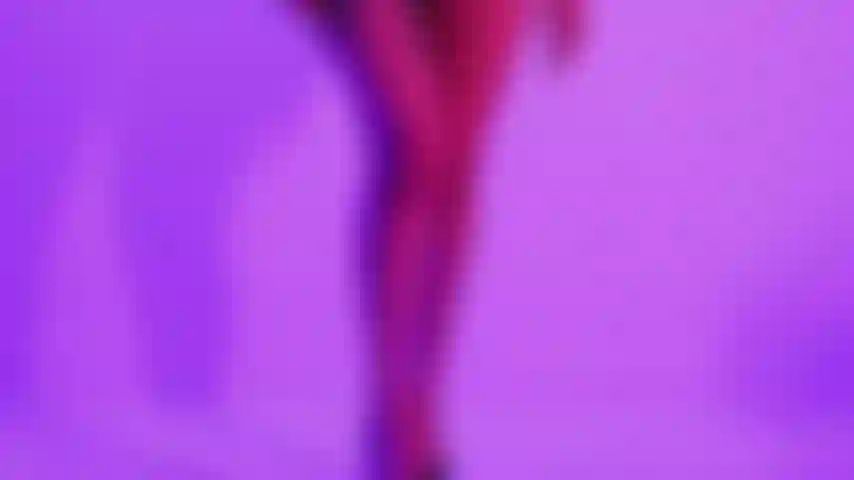 Sono la tua ragazza sexy.