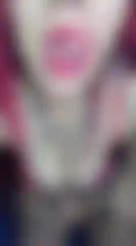 Look how I masturbate with my toy, how delicious!!!