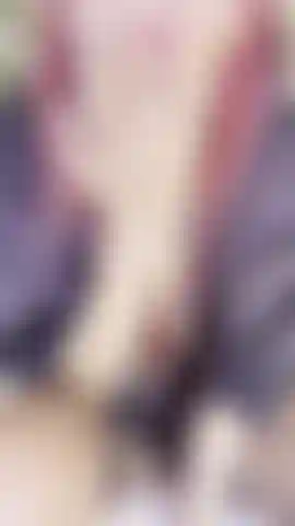 Mi metto un dito nell'ano.