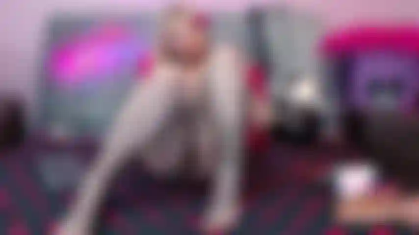 Enjoy my pussy sweetie