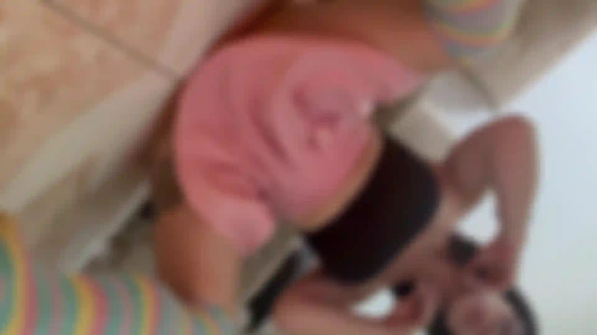 WHAT'S HIDDEN UNDER MY SKIRT IS SO BIG¡