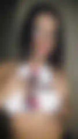 Let me play with your attention for a moment