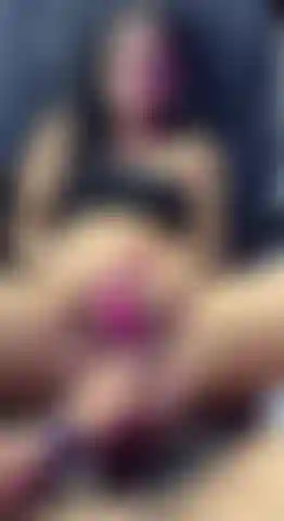 Giovane coppia innamorata che fa l'amore.