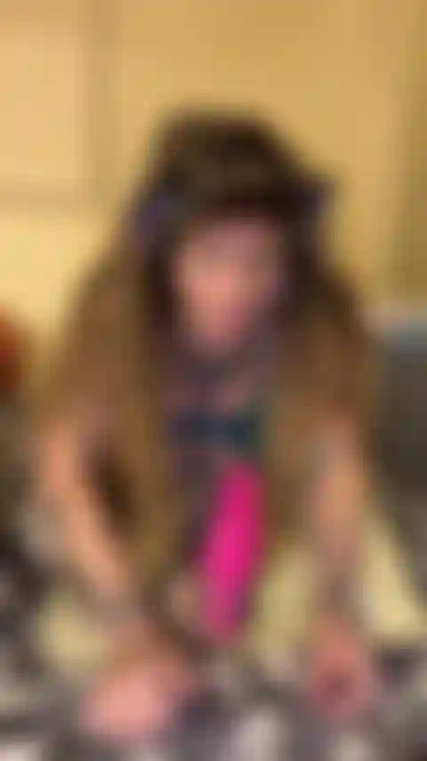 Adoro come appare questo giocattolo nella mia bocca... Non è vero??