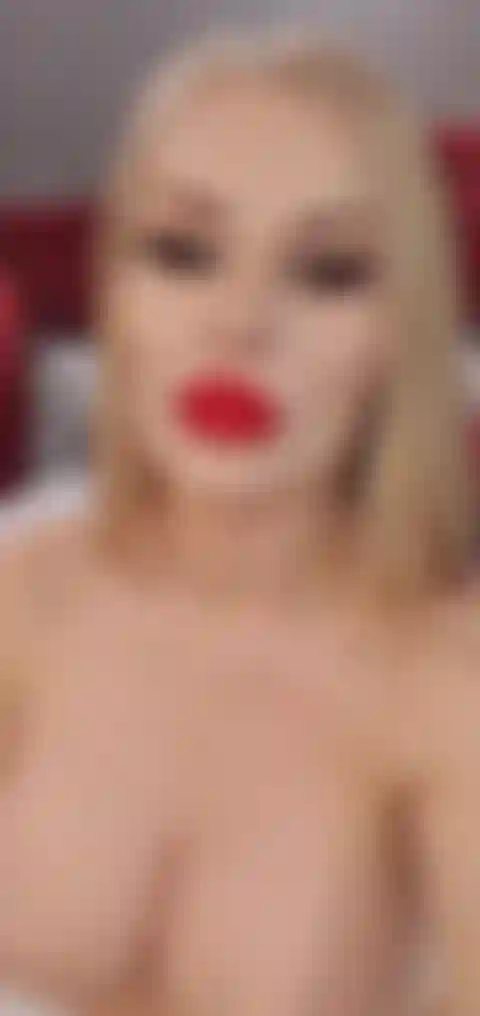 È l'ora dei pompini.