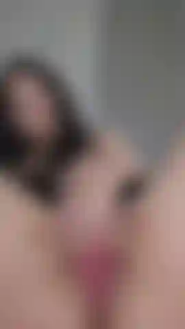 Mmmmy pussy is so wet when im think of u