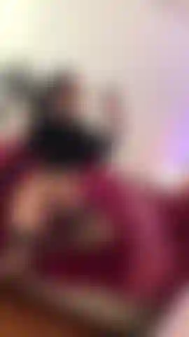 Vieni a vedere il mio corpo cattivo.