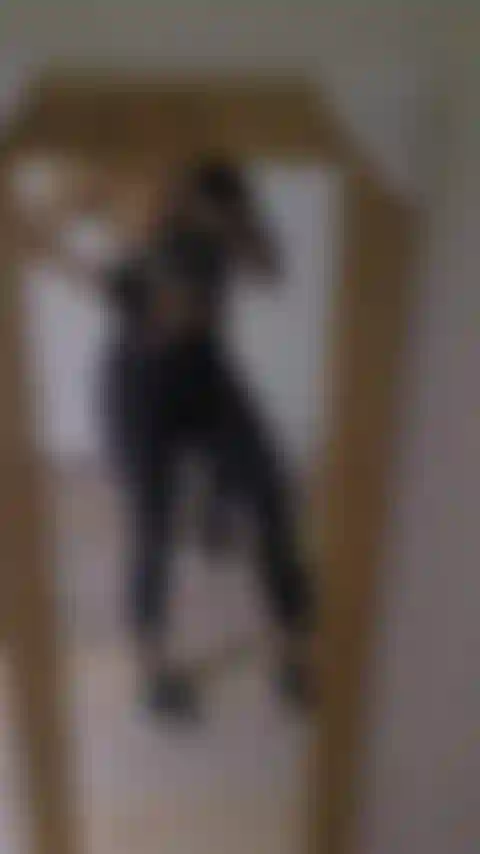 Vieni con me. Tette.