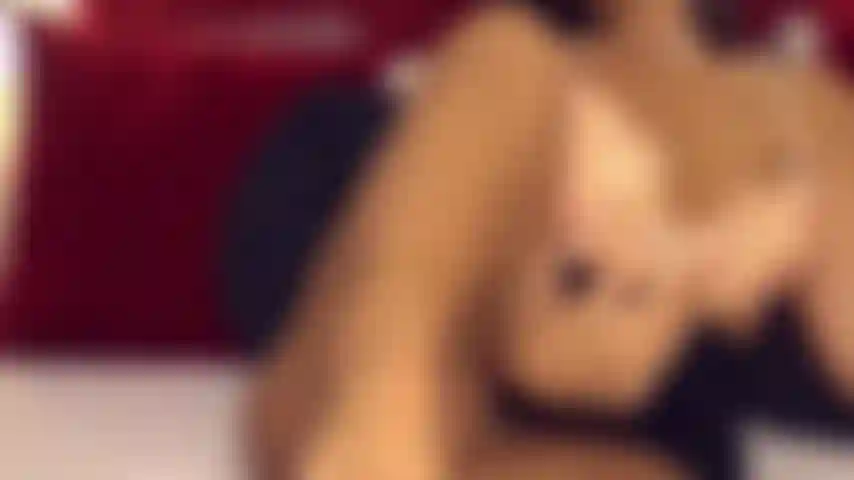 Con dita gustose pronte per essere rosicchiate, tutto per i miei ragazzi affamati.