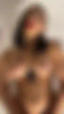 Voglio darti il ​​pegging (chiacchiere sporche e strapon).