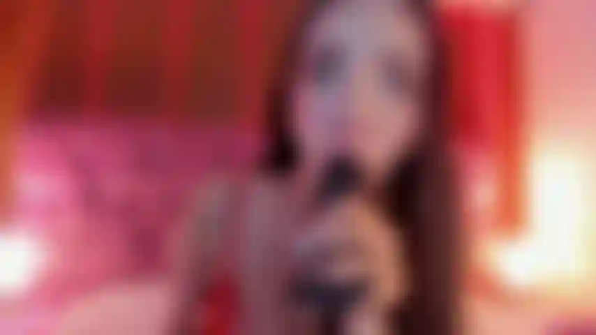 Gioco con il tuo cazzo, pompino.