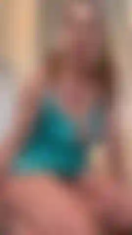 Babysitter in pigtails gets fucked by the wife’s husband ! Fuck this virgin Dildo used whilst laying on my back in silky nightie , dirty chat , roleplay ..5 minutes long video