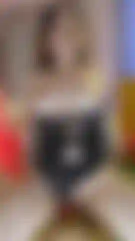 This dildo feels so good in my pussy