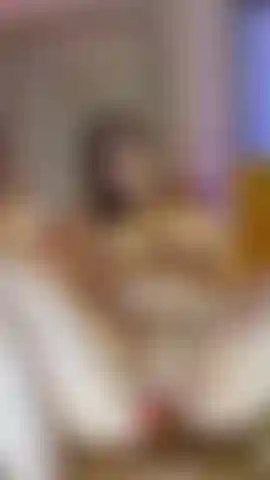 This Latina is so hot, my love