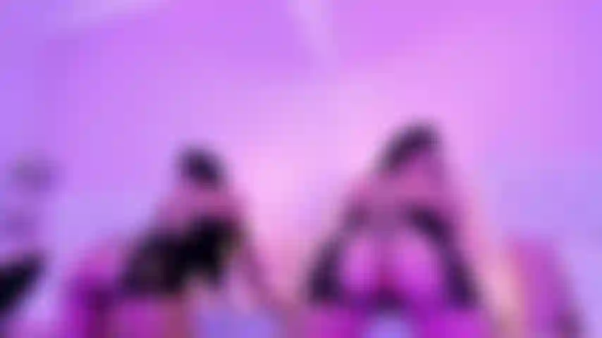 Faccio il plug anale e il twerk.